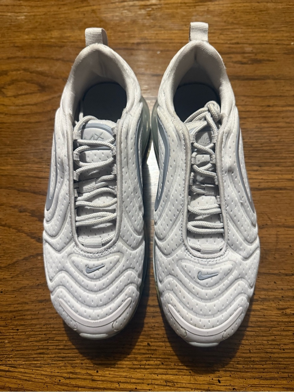 Nike Women’s Air Max 720 White Sneakers - Picture 4 of 11
